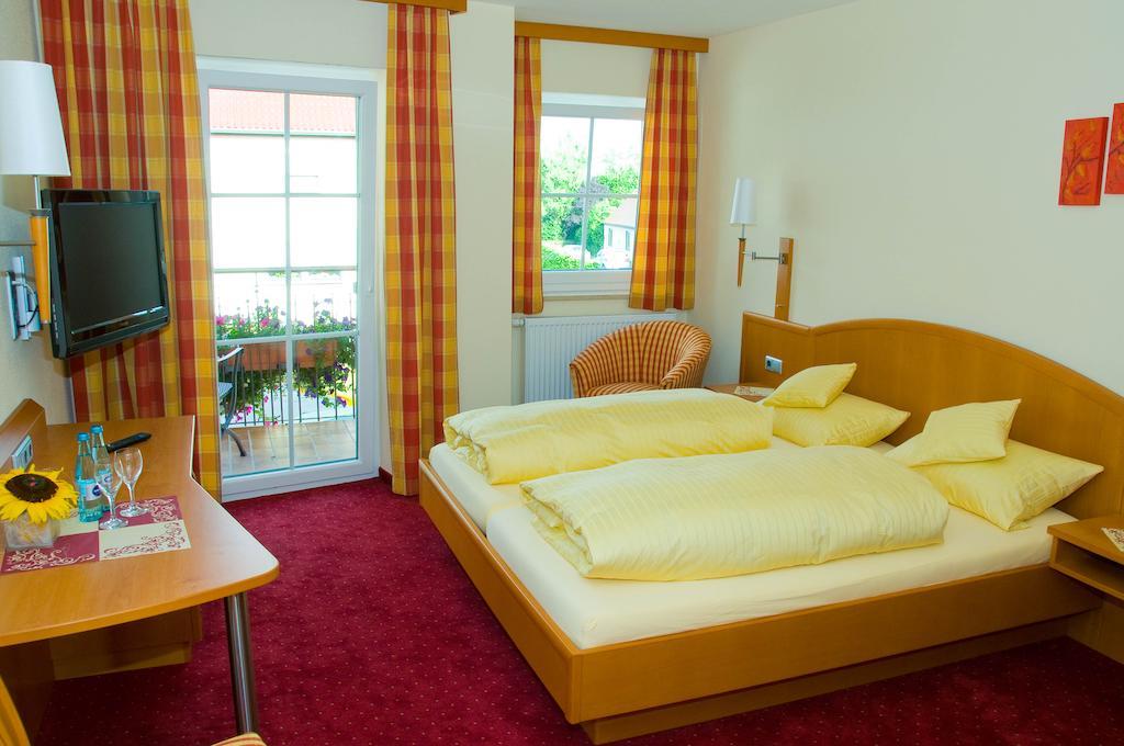 Gasthof Rose Flachslanden Ruang foto
